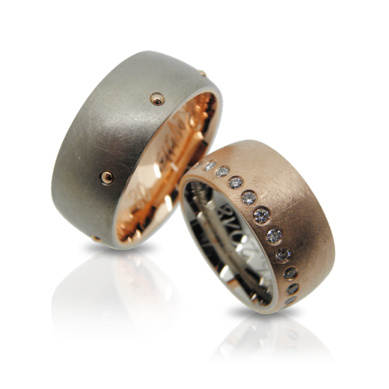 Trauringe, Eheringe, Alliance, Partnerrine, Memoire, Weissgold, Rotgold, Brillanten, Anfertigung, Goldschmied, Faktor S, Trauringschmiede, Trauringlounge, Winterthur, Zürich, wedding band, wedding ring, wedding, bicolour, alliance ring, diamond ring, briliant cut, fancy brown, wedding jewelry, goldsmith, sahak, zurich, swissmade, jewellery, jewelry, nieten, rivets, poliert, hochglanz