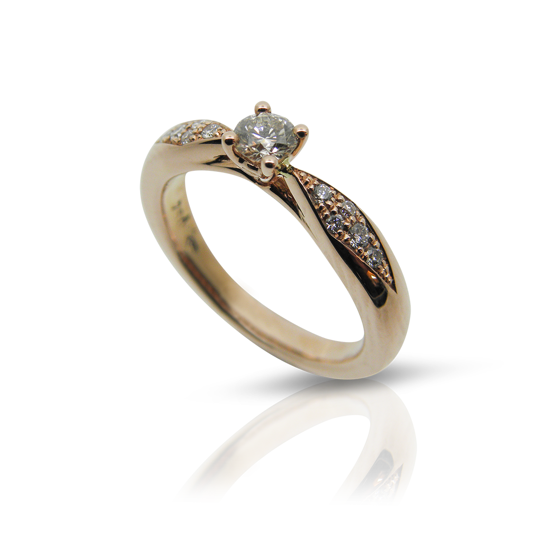 Verlobungsring, Damenring, Diamantring, Brillanten, Diamanten, Rotgold, ladies ring, engagement ring, solitaire, red gold, diamonds, brilliant cut, brownish, champagner, design, elegant, klassisch, classic, goldschmiede, goldsmith, manufacture, atelier, sahak, faktor s, winterthur, zürich, zurich, swissmade, jewellery, jewelry