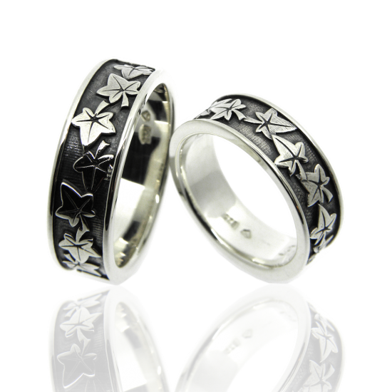 Partnerringe, Eheringe, Trauringe, Palladium, Efeu, Floral, Natur Design, geschwärzt, Hochzeitsschmuck, Relief, Blätter, Goldschmiede, Faktor S, Winterthur, zürich, sahak, zurich, wedding ring, wedding band, wedding, ivy, relief, floral, goldsmith, manufacture, design, sahak, swissmade, jewellery, jewelry, zurich