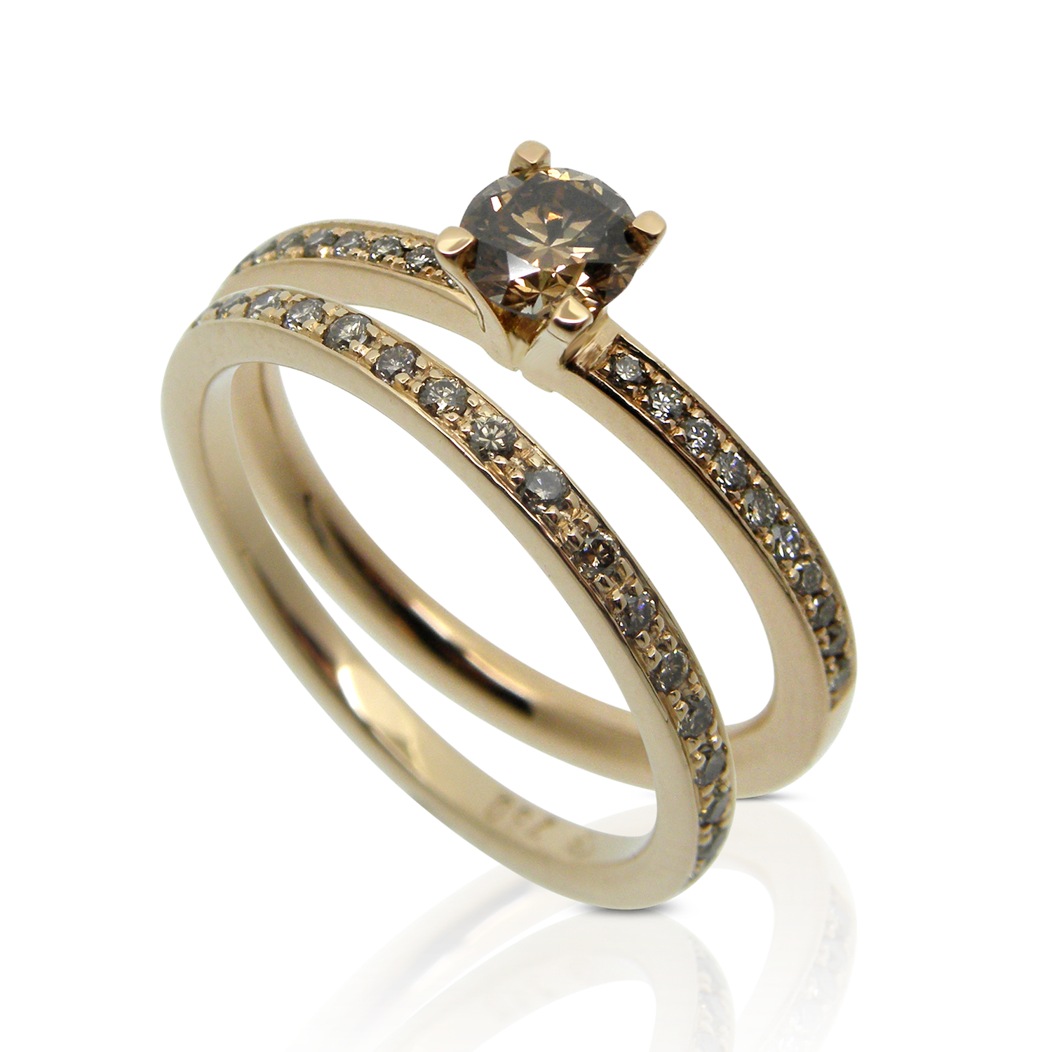 Verlobungsring, Solitär, Solitaire, Alliance, Memoire, Beisteckring, Diamantschmuck, Diamantring, Brillanten, Beisteckring, zeitlos, rotgold, goldschmuck, diamanten, goldschmiede, zürich, Engagement ring, Solitaire, Alliance, Memoire, Beisteckring, Diamond jewelery, Diamond ring, Diamonds, Beisteckring, timeless, rose gold, gold jewelery, diamonds, goldsmiths, Zurich, winterthur, faktor s, sahak, swissmade, jeewellery, jewelry