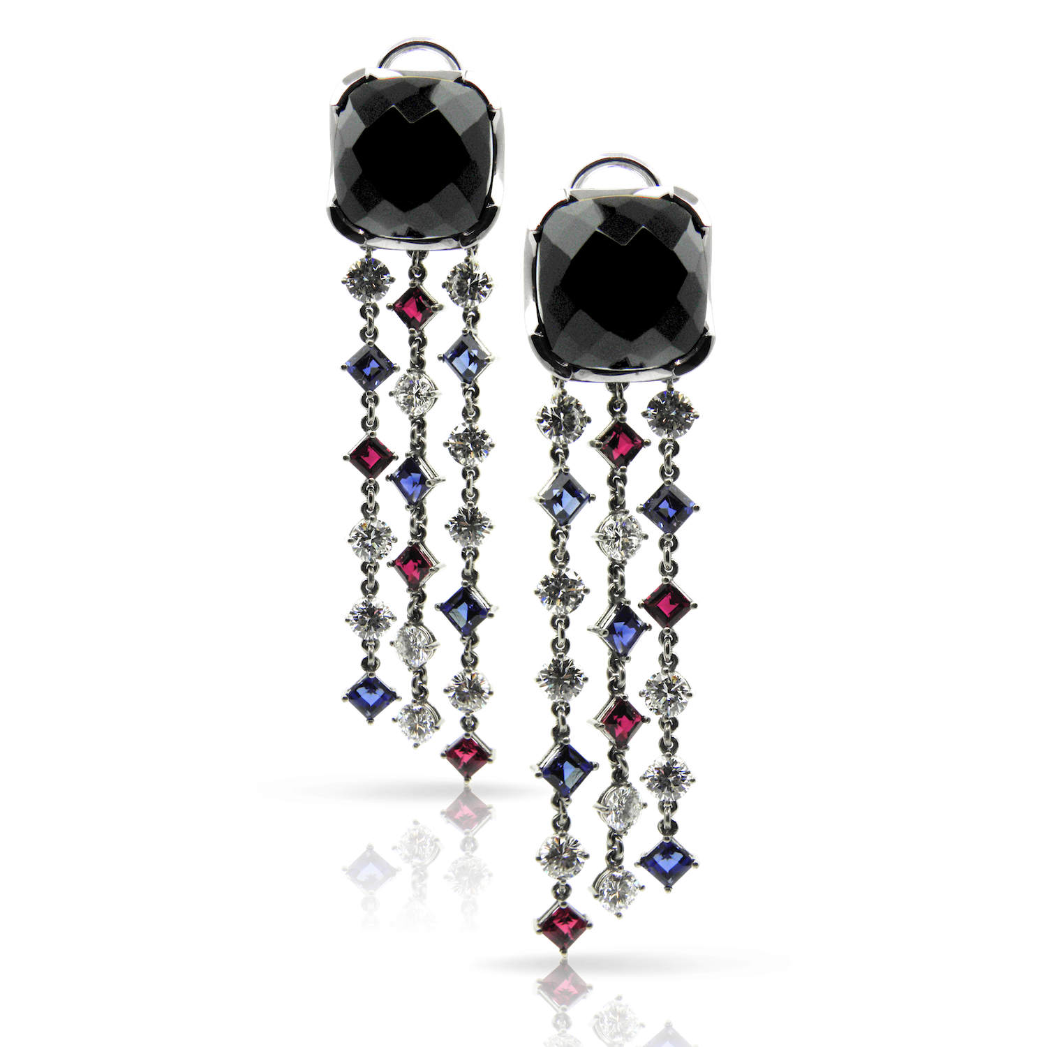 Ohrschmuck, Ohrhänger, Ohrclips, Damenschmuck, Diamantschmuck, Rubin, Saphir, Safir, Rubinschmuck, Safirschmuck, Riviere, Onyx, Clips, Brillanten, Weissgold, Hänger, Juwelen, Elegant, modern, goldschmiede, faktor s, sahak, winterthur, zürich, schmuck, Earrings, earrings, earclips, ladies' jewellery, diamond jewellery, ruby, sapphire, sapphire, ruby jewellery, sapphire jewellery, sapphire jewellery, riviere, onyx, clips, diamonds, white gold, pendants, jewels, elegant, modern, goldsmiths, factor s, sahak, winterthur, jewellery, swissmade