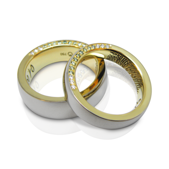 trauringe, eheringe, partnerringe, hochzeitsringe, hochzeitsschmuck, hochzeit, axial, gelbgold, weissgold, bicolor, diamanten, brillanten, nordlichter, farbig, Diamantschmuck, alliance, fingerabruck, lasergravur, individuell, gravur, modern, anfertigung, goldschmied, zürich, wedding rings, wedding rings, partner rings, wedding rings, wedding jewelry, axial, yellow gold, white gold, bicolor, diamonds, brilliants, northern lights, colored, diamond jewelery, alliance, fingerprint, laser engraved, individual, engraving, modern, made, goldsmith, zurich, winterthur, sahak, faktor s, aurora, swissmade, jewelry, jewellery, marriage, wedding