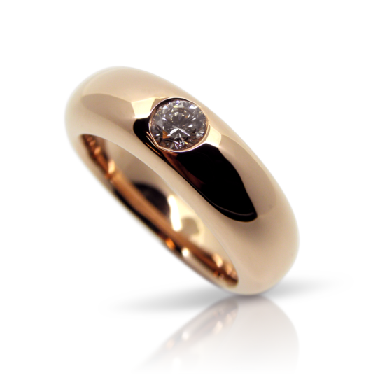 Damenring, solitär, diamantring, diamantschmuck, diamant, brillant, verlobungsring, rotgold, goldring, goldschmuck, goldschmied, anfertigung, sahak, jewellery, faktor s, design, schlicht, klassisch, Ladies ring, diamond ring, diamond jewellery, diamond, diamond, diamond, brilliant, engagement ring, red gold, gold ring, gold jewelry, goldsmith, production, sahak, jewelry, design, simple, classic, swissmade